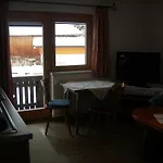 Haus Mooshof Apartment Lermoos